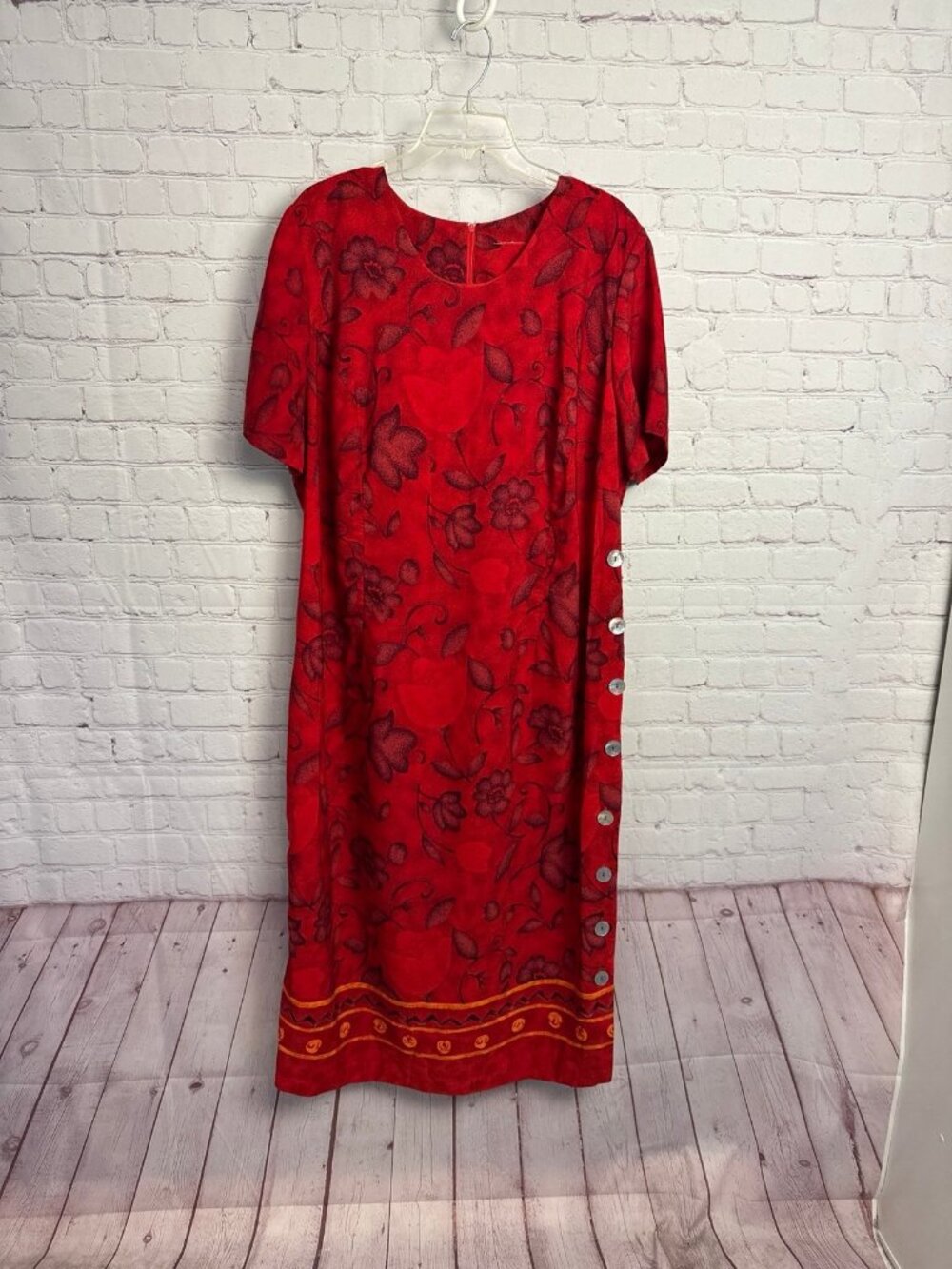 Rare vintage artsy y2k printed dress one size mother of pearl Designed red dress